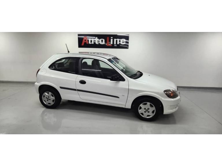 CHEVROLET - CELTA - 2012/2012 - Branca - R$ 27.900,00