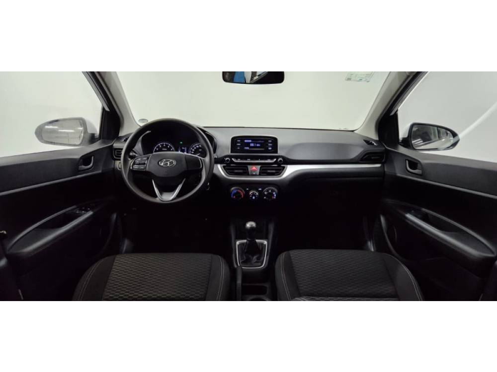 HYUNDAI - HB20 - 2022/2022 - Branca - R$ 64.999,00