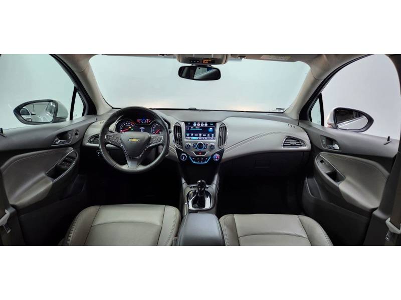 CHEVROLET - CRUZE - 2017/2017 - Branca - R$ 98.900,00