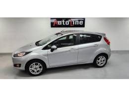 FORD - FIESTA - 2017/2017 - Prata - R$ 58.900,00