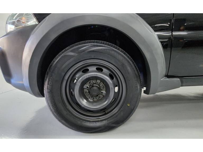 FIAT - STRADA - 2018/2018 - Preta - R$ 57.900,00