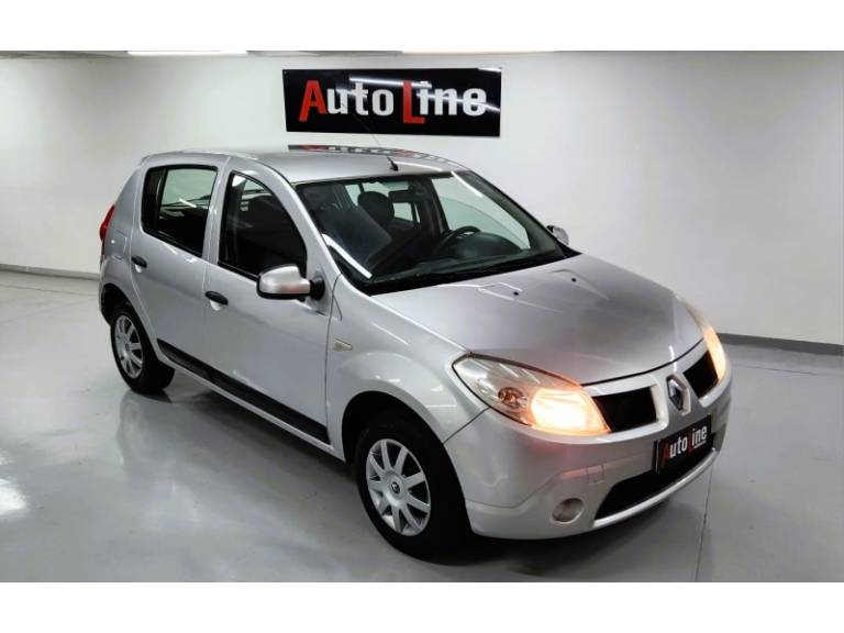 RENAULT - SANDERO - 2011/2011 - Prata - R$ 32.900,00
