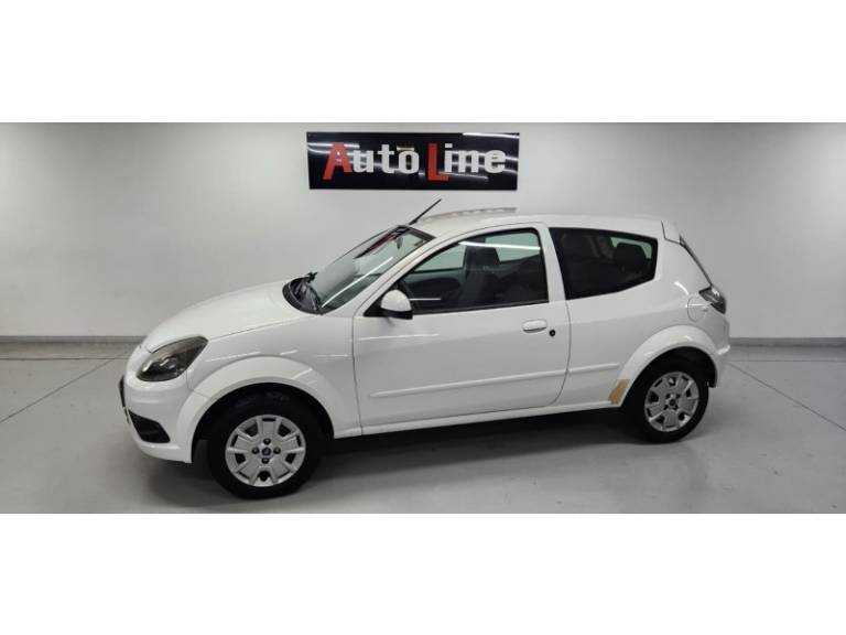 FORD - KA - 2012/2012 - Prata - R$ 27.999,00