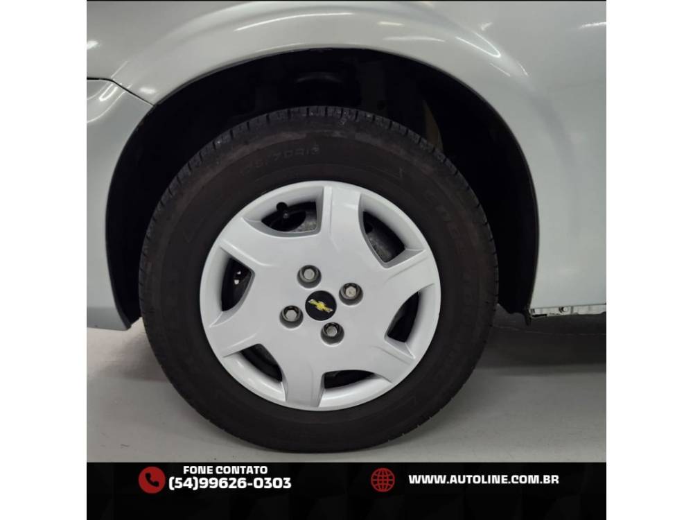 CHEVROLET - CELTA - 2007/2007 - Prata - R$ 22.900,00