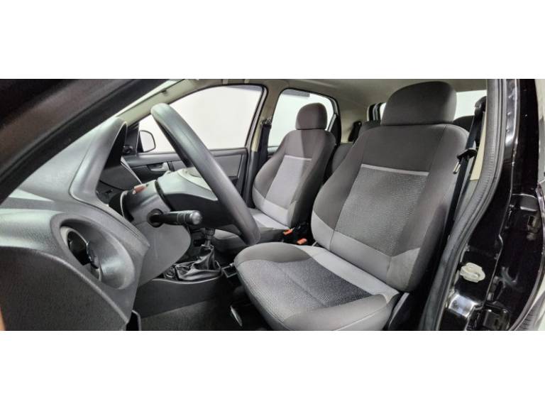 CHEVROLET - CELTA - 2012/2012 - Preta - R$ 30.900,00