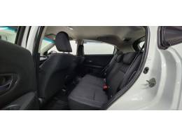 HONDA - HR-V - 2016/2016 - Branca - R$ 89.900,00