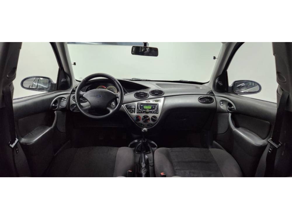FORD - FOCUS - 2008/2008 - Prata - R$ 29.900,00