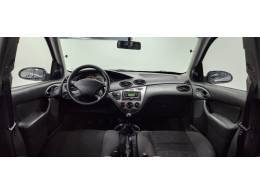 FORD - FOCUS - 2008/2008 - Prata - R$ 29.900,00