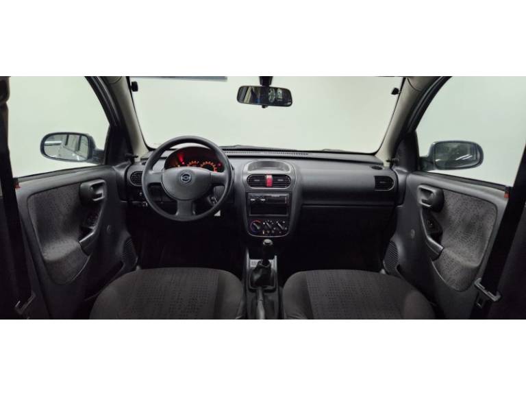 CHEVROLET - CORSA - 2009/2009 - Prata - R$ 28.900,00
