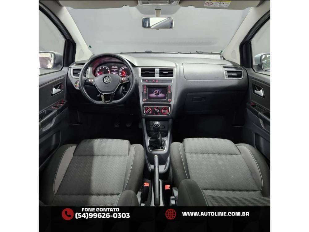 VOLKSWAGEN - FOX - 2018/2018 - Prata - R$ 59.900,00