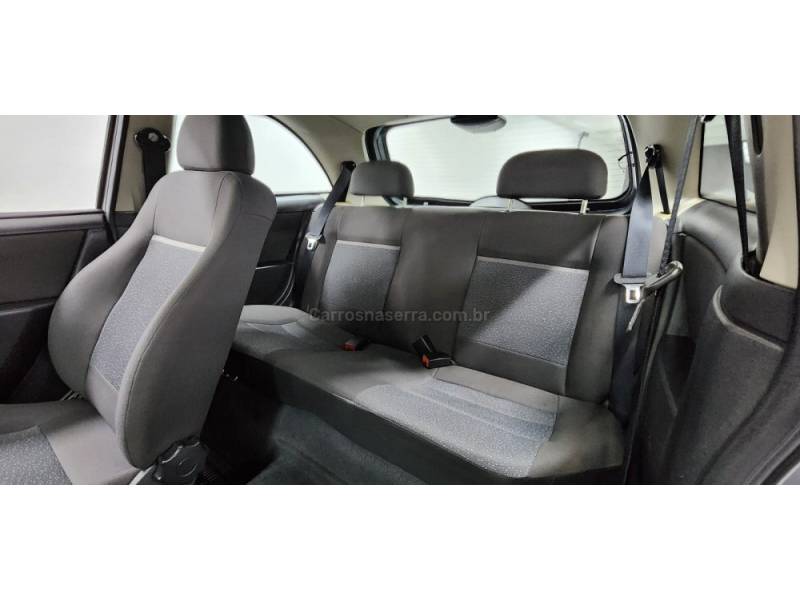 CHEVROLET - CELTA - 2012/2012 - Cinza - R$ 28.900,00