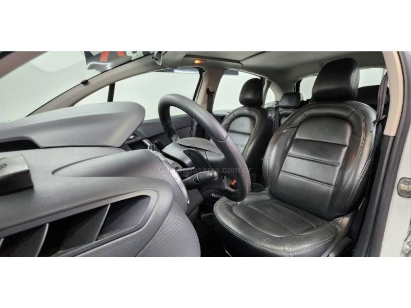 CITROËN - C3 - 2015/2015 - Branca - R$ 59.900,00