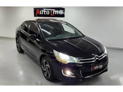 CITROËN - C4 LOUNGE - 2015/2015 - Preta - R$ 56.900,00