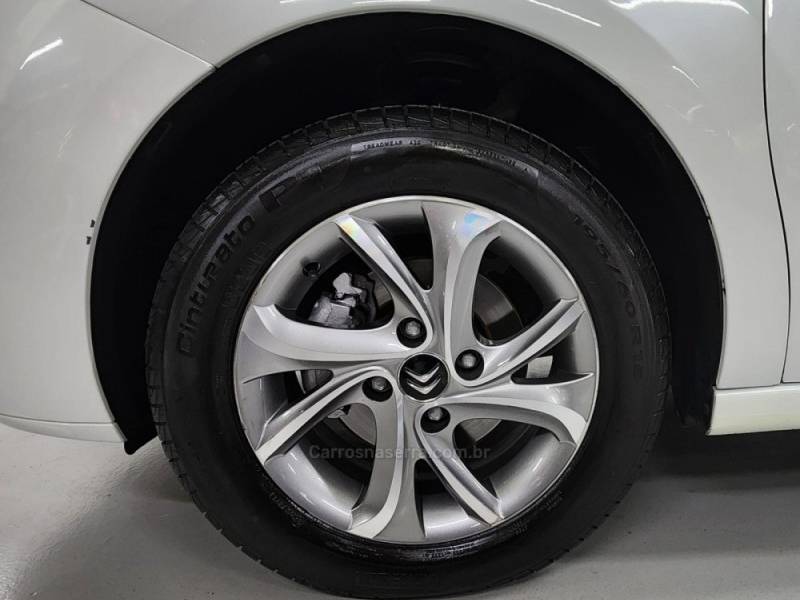 CITROËN - C3 - 2015/2015 - Branca - R$ 59.900,00