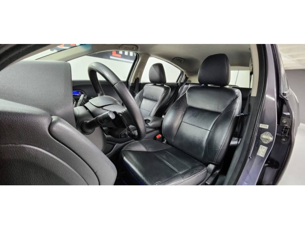 HONDA - HR-V - 2017/2017 - Cinza - R$ 93.999,00