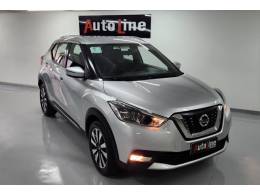 NISSAN - KICKS - 2018/2018 - Prata - R$ 87.900,00