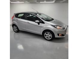 FORD - FIESTA - 2017/2017 - Prata - R$ 55.900,00