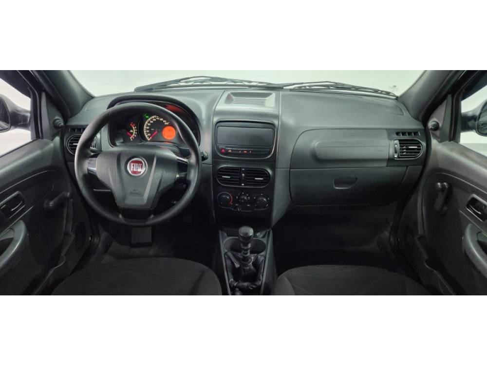 FIAT - STRADA - 2018/2018 - Preta - R$ 57.900,00