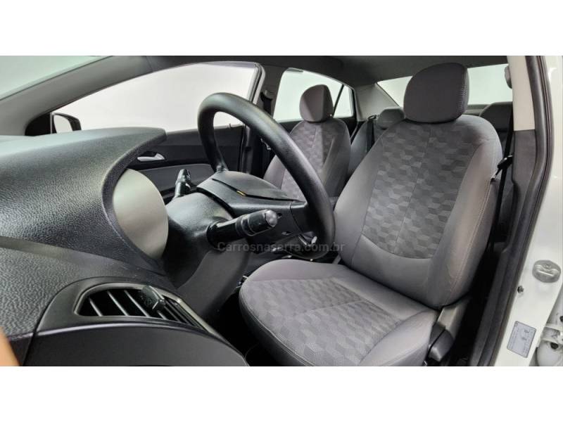 HYUNDAI - HB20S - 2017/2017 - Branca - R$ 65.900,00