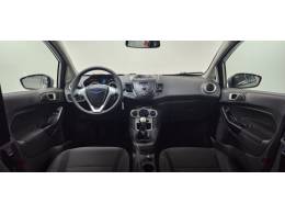 FORD - FIESTA - 2017/2017 - Prata - R$ 55.500,00
