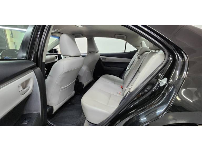 TOYOTA - COROLLA - 2017/2017 - Preta - R$ 89.999,00