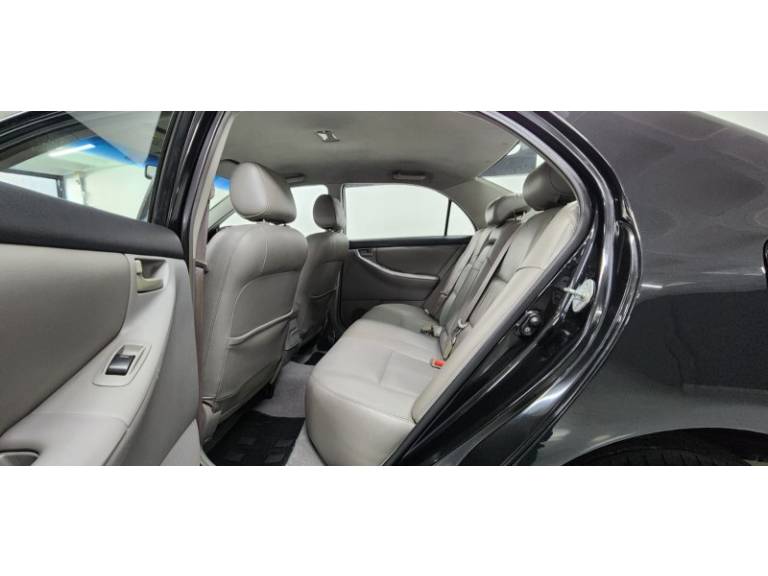 TOYOTA - COROLLA - 2008/2008 - Preta - R$ 42.900,00