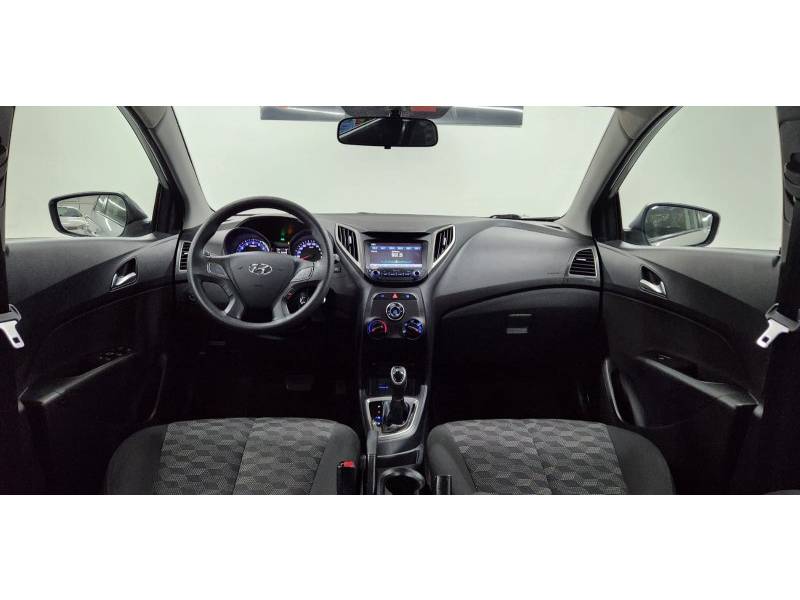 HYUNDAI - HB20 - 2018/2018 - Prata - R$ 68.900,00