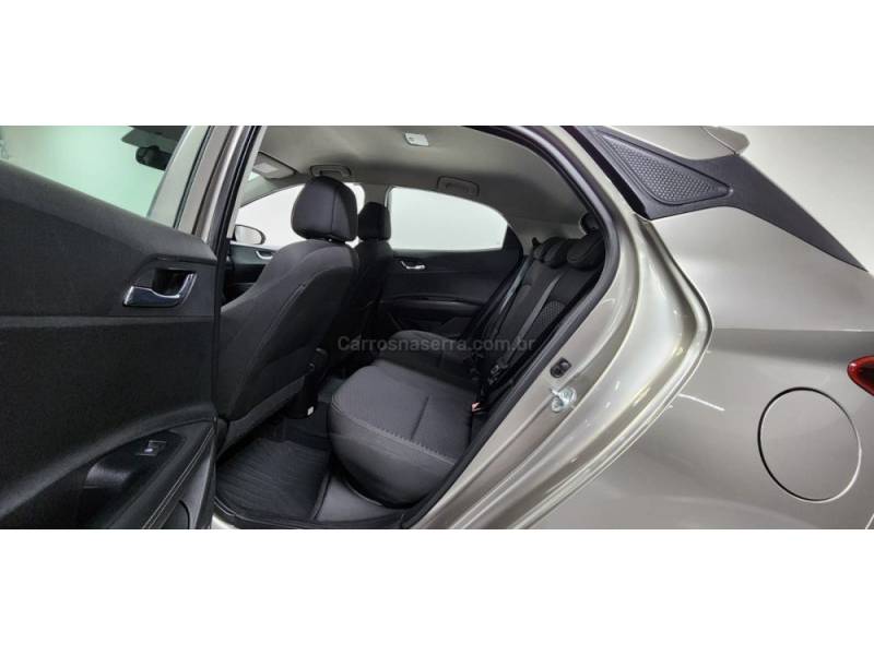 HYUNDAI - HB20 - 2021/2021 - Prata - R$ 67.900,00