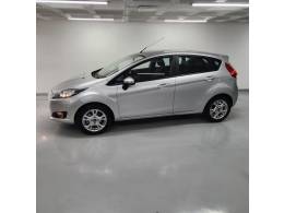 FORD - FIESTA - 2017/2017 - Prata - R$ 55.900,00