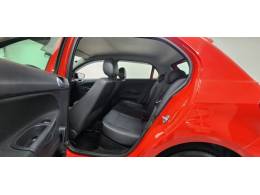 VOLKSWAGEN - GOL - 2017/2017 - Vermelha - R$ 45.900,00
