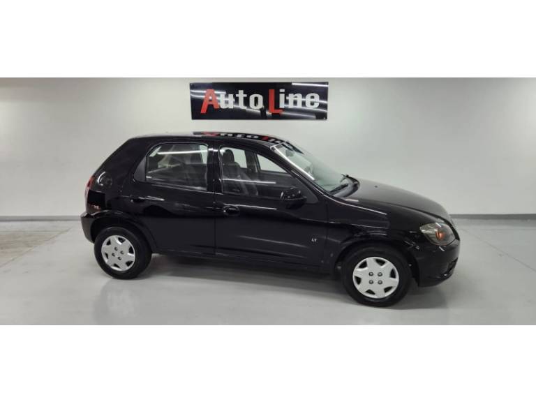 CHEVROLET - CELTA - 2012/2012 - Preta - R$ 31.900,00