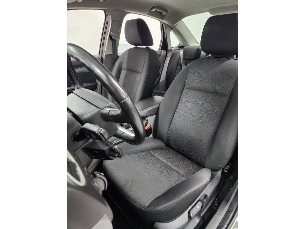 FORD - FOCUS - 2013/2013 - Prata - R$ 46.900,00