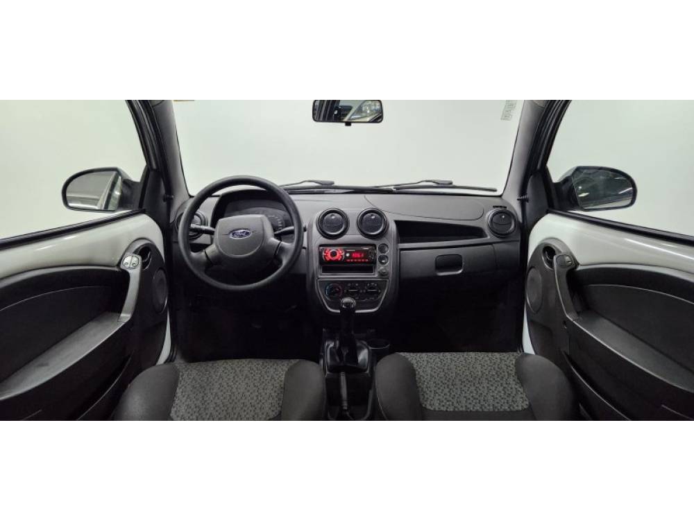 FORD - KA - 2012/2012 - Prata - R$ 27.999,00