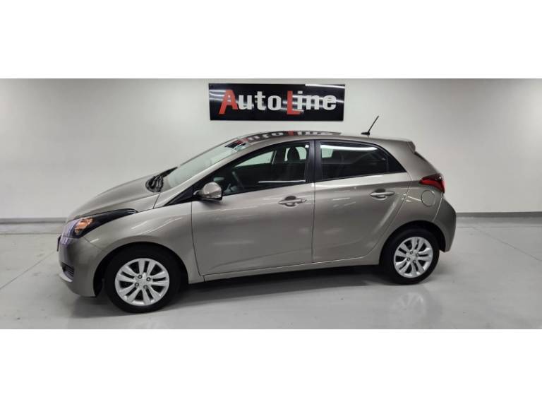 HYUNDAI - HB20 - 2019/2019 - Prata - R$ 60.900,00