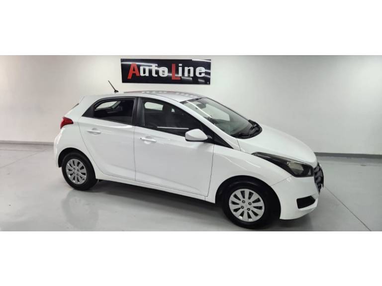 HYUNDAI - HB20 - 2017/2017 - Branca - R$ 50.990,00