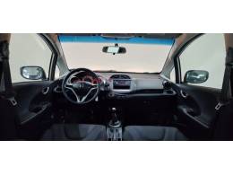 HONDA - FIT - 2011/2011 - Prata - R$ 47.990,00