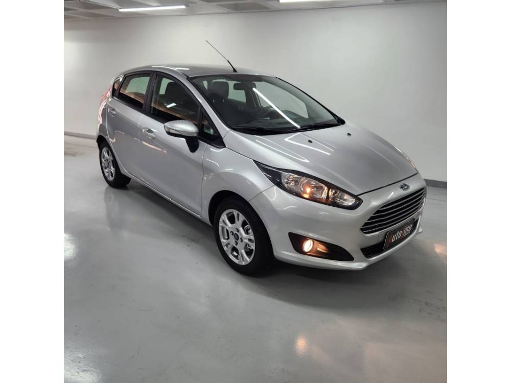 FORD - FIESTA - 2017/2017 - Prata - R$ 55.900,00