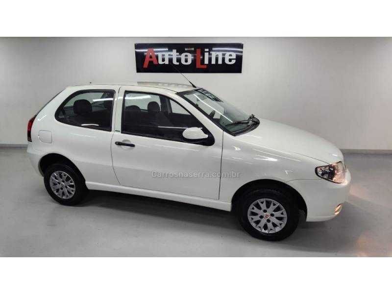 FIAT - PALIO - 2013/2013 - Branca - R$ 27.900,00