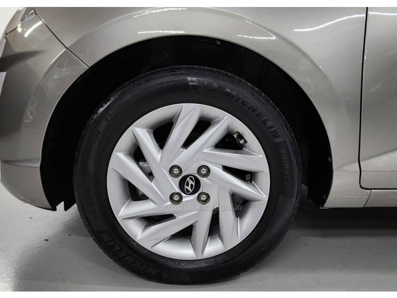 HYUNDAI - HB20 - 2021/2021 - Prata - R$ 67.900,00