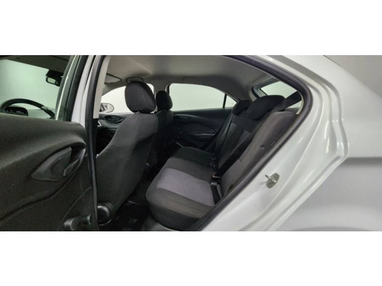 CHEVROLET - ONIX - 2017/2017 - Branca - R$ 58.999,00