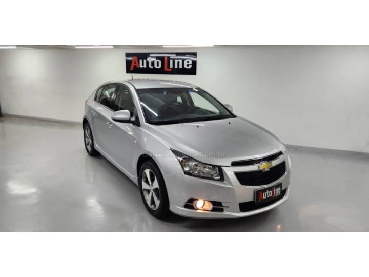 CHEVROLET - CRUZE - 2014/2014 - Prata - R$ 65.900,00