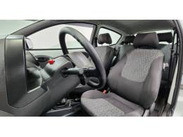 FORD - KA - 2012/2011 - Branca - R$ 28.900,00