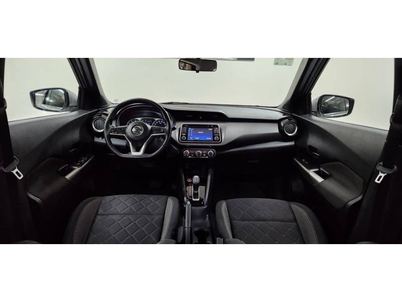 NISSAN - KICKS - 2017/2017 - Prata - R$ 87.900,00