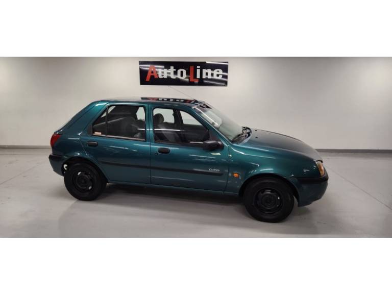 FORD - FIESTA - 2000/2000 - Verde - R$ 18.900,00