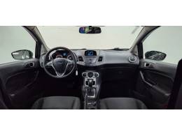 FORD - FIESTA - 2014/2014 - Preta - R$ 43.500,00