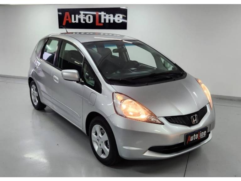 HONDA - FIT - 2011/2011 - Prata - R$ 47.990,00