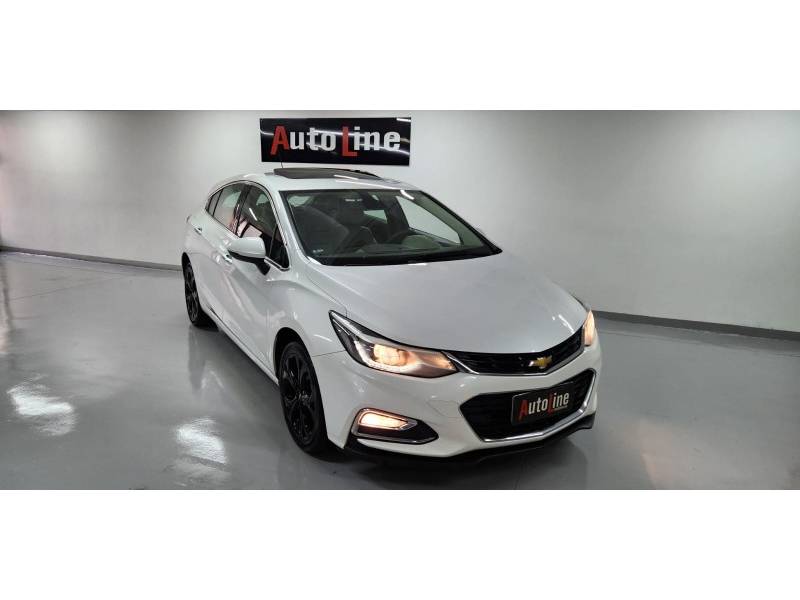 CHEVROLET - CRUZE - 2017/2017 - Branca - R$ 98.900,00