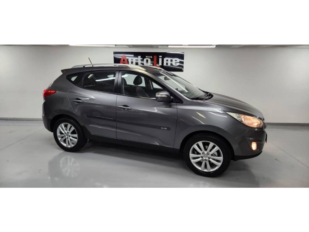 HYUNDAI - IX35 - 2015/2015 - Cinza - R$ 76.900,00