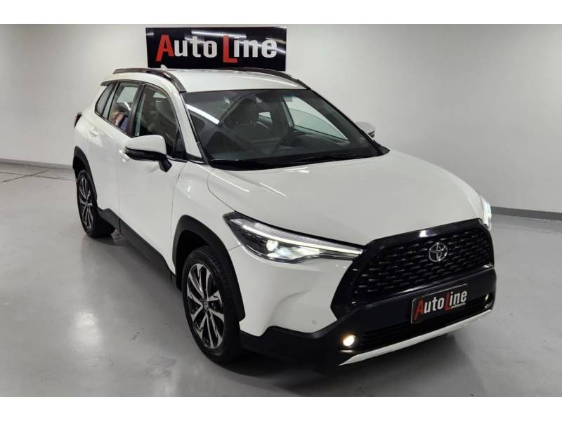 TOYOTA - COROLLA - 2022/2022 - Branca - R$ 142.900,00