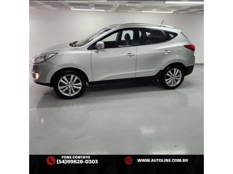 HYUNDAI - IX35 - 2015/2015 - Prata - R$ 74.900,00